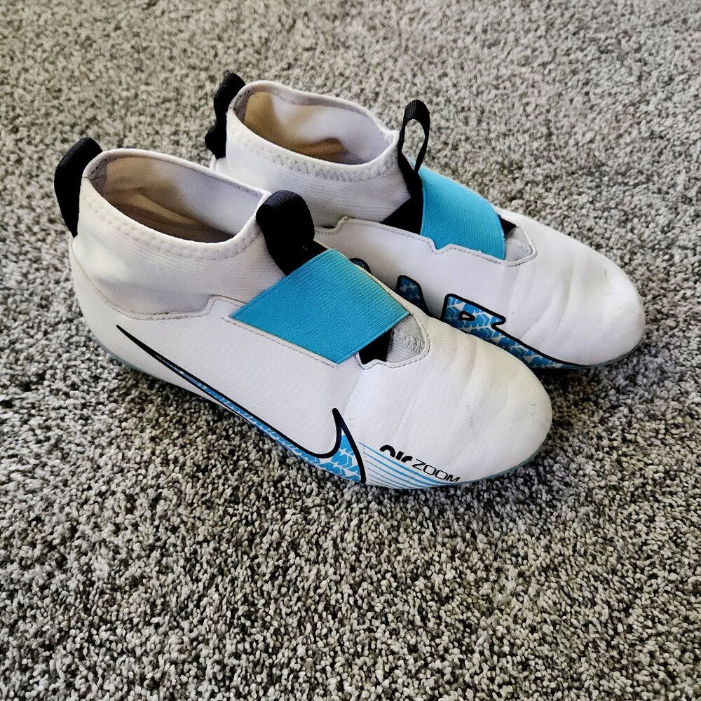 Nike Mercurial Superfly 9 Academy FG MG 'Blast Pack' Soccer Cleats